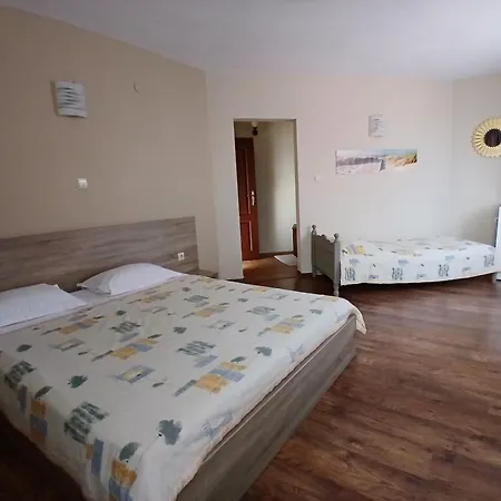 Guest house Zenith *