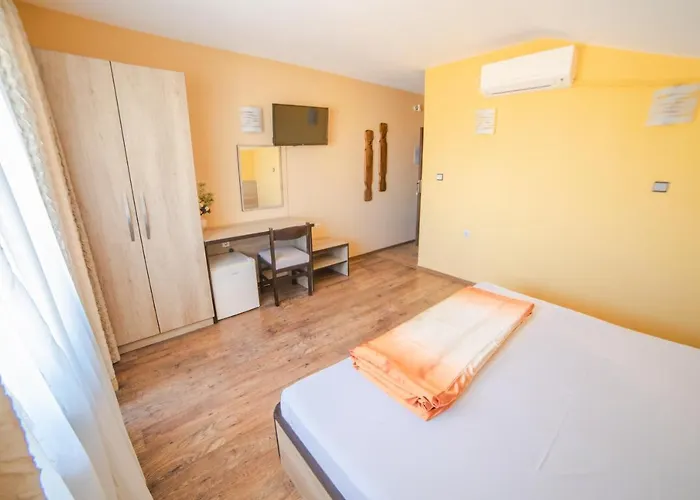 Zenith 4*