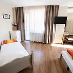 بيت ضيافة Zenith سوزوبول